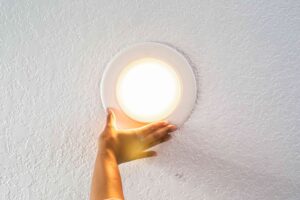 Recessed Lights safety lamp repair 