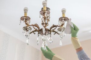 how-to-clean-crystal-chandelier